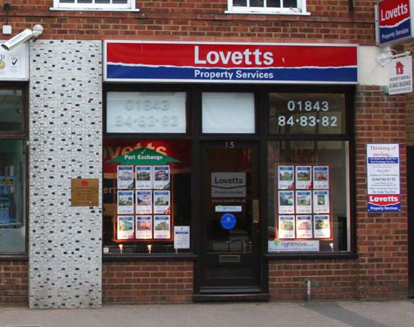 No 13 Lovetts Estate Agent 2006